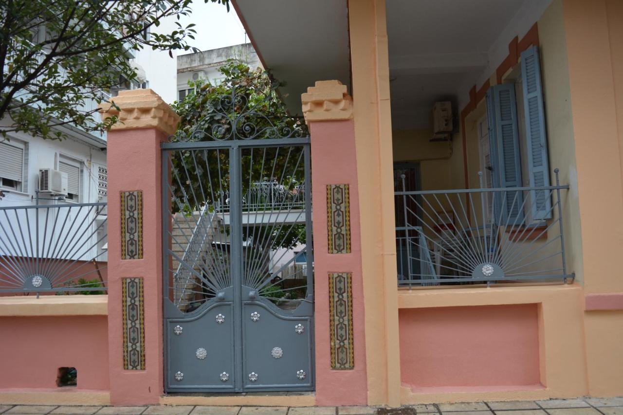Cozy House Inthessaloniki- Ampelokipoi Apartment Thessaloniki
